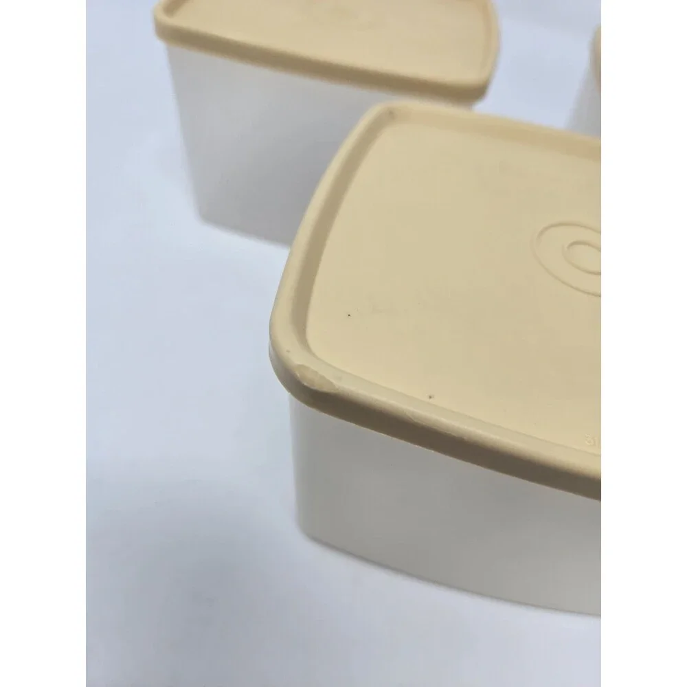 VINTAGE TUPPERWARE LOT OF 12 FOOD STORAGE CONTAINERS KHAKI SAND LIDS STACKABLE